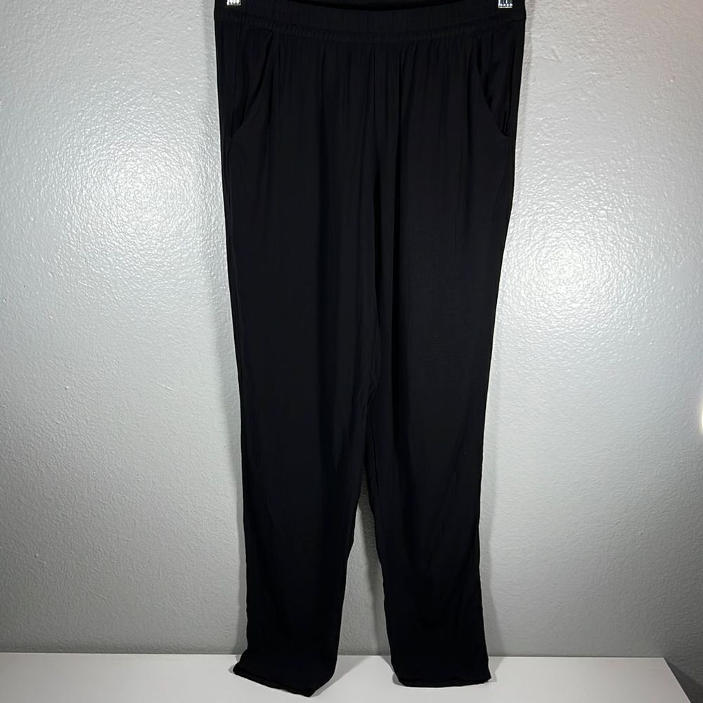 Divided by H & M 100% Viscose Casual Pants. Black. 
Size 6